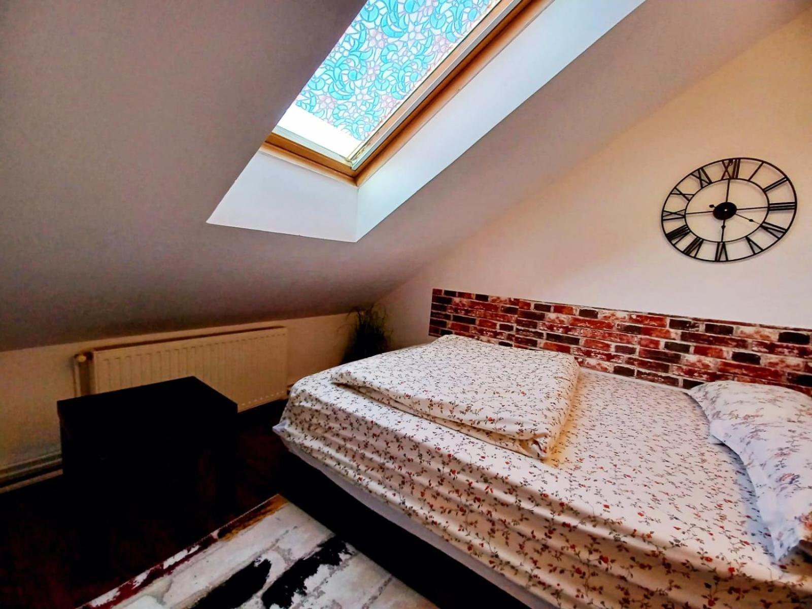 Lovely Central Apartment Brasov Bagian luar foto