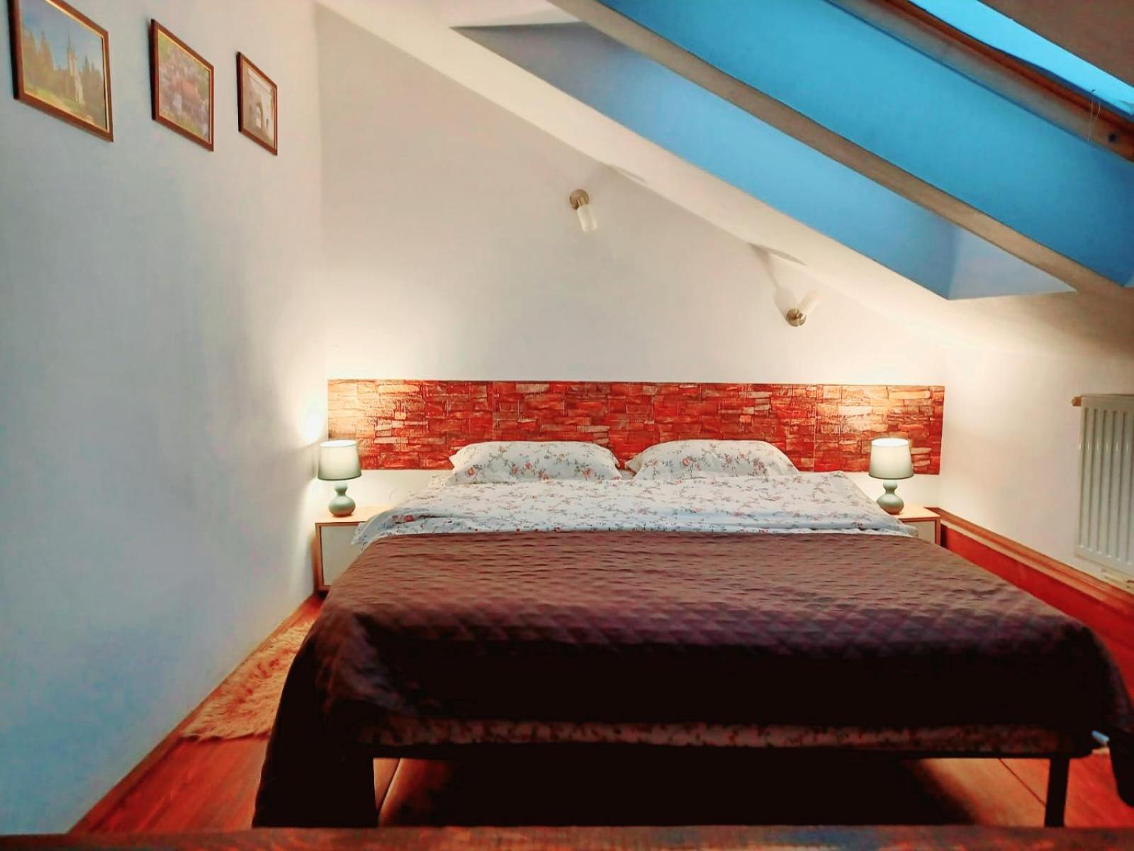 Lovely Central Apartment Brasov Bagian luar foto